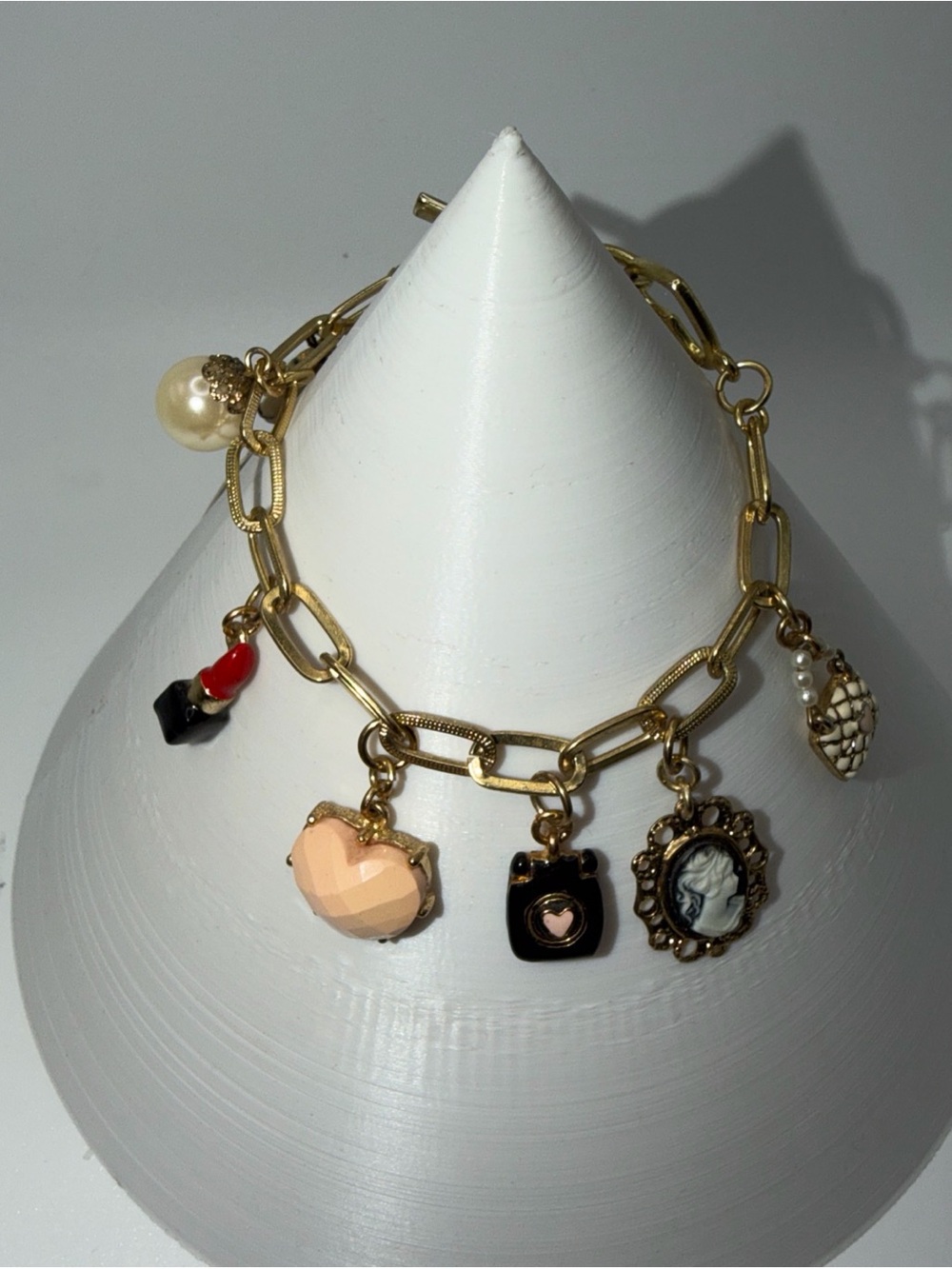 Vintage Cookie Lee Charm Bracelet Gold Tone Heart Camera Lipstick Cameo Dangle